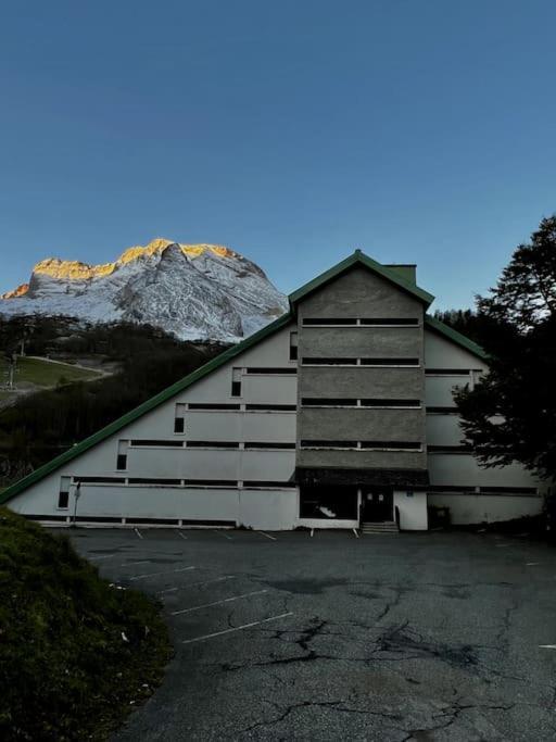 Appartement 6 Personnes Aux Pieds Des Pistes Gourette Dış mekan fotoğraf
